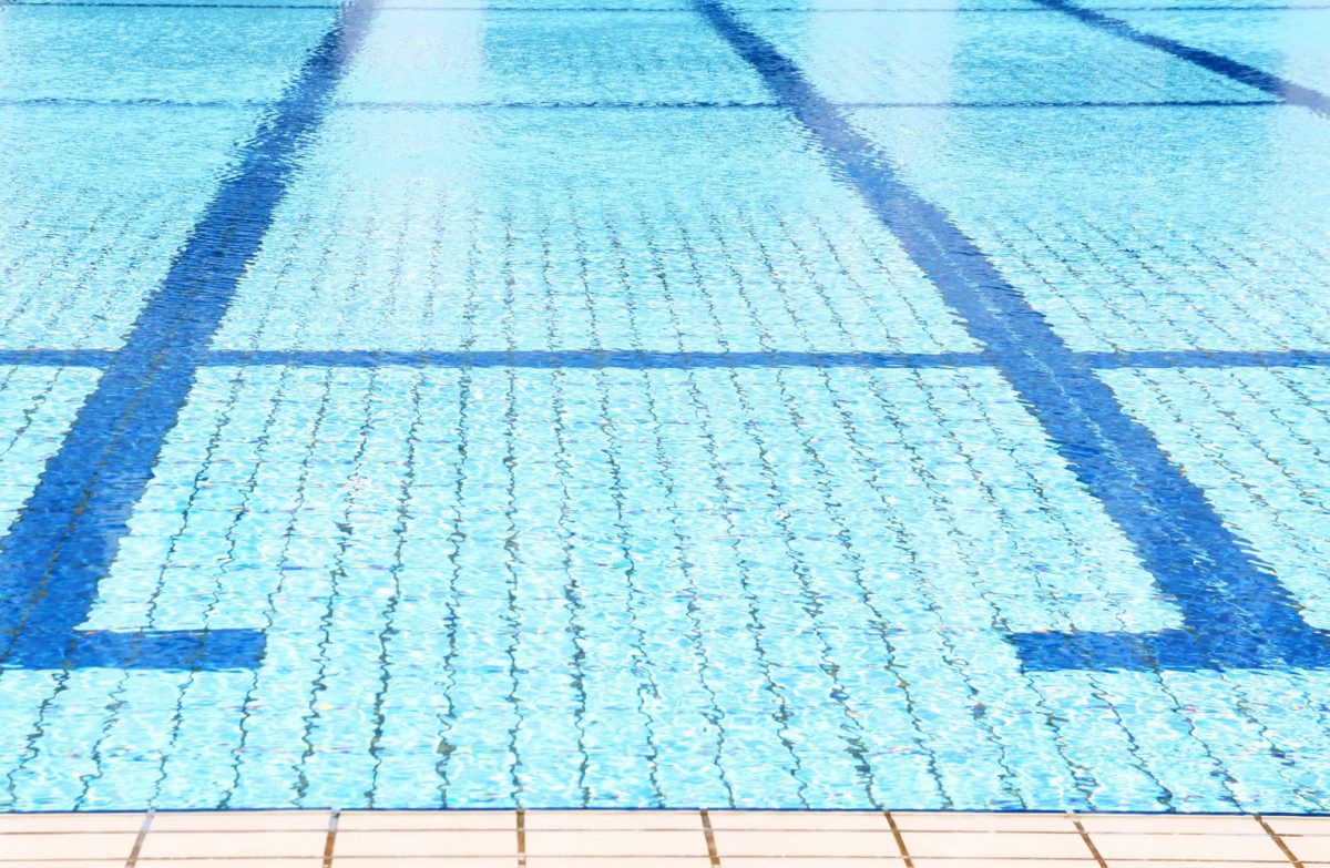 プール循環配管での漏水調査を実施